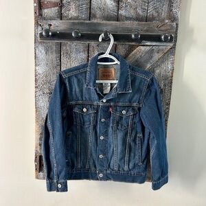 Youth Levi's Dark Wash Jean Jacket - Size Youth Medium